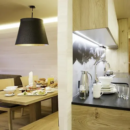 Apartment N